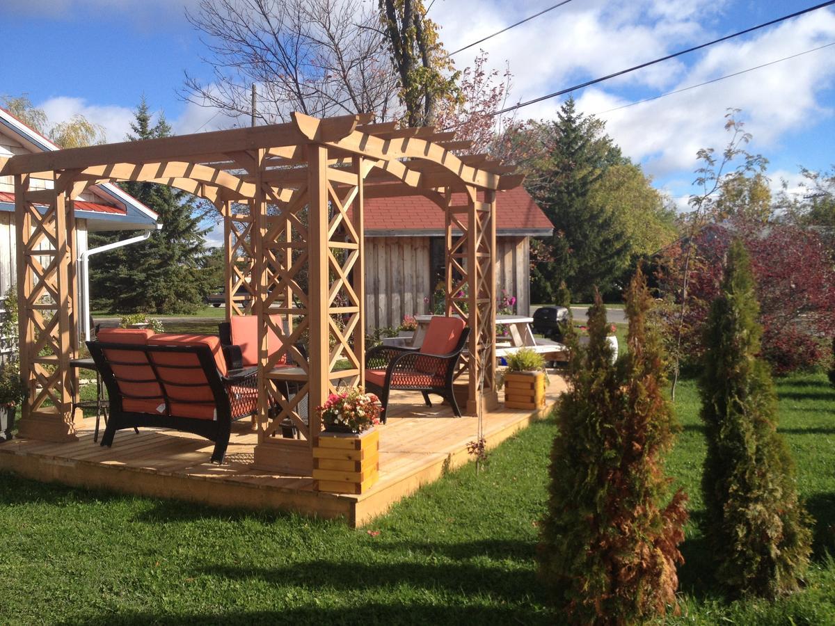 My Friends Inn Manitoulin Manitowaning Dış mekan fotoğraf