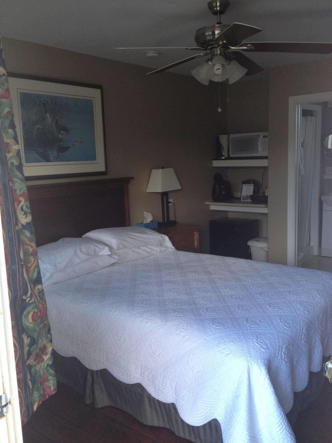 My Friends Inn Manitoulin Manitowaning Dış mekan fotoğraf